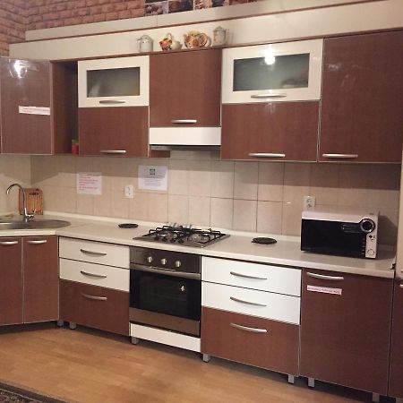 Shymhostle Vandrarhem Sjymkent Exteriör bild