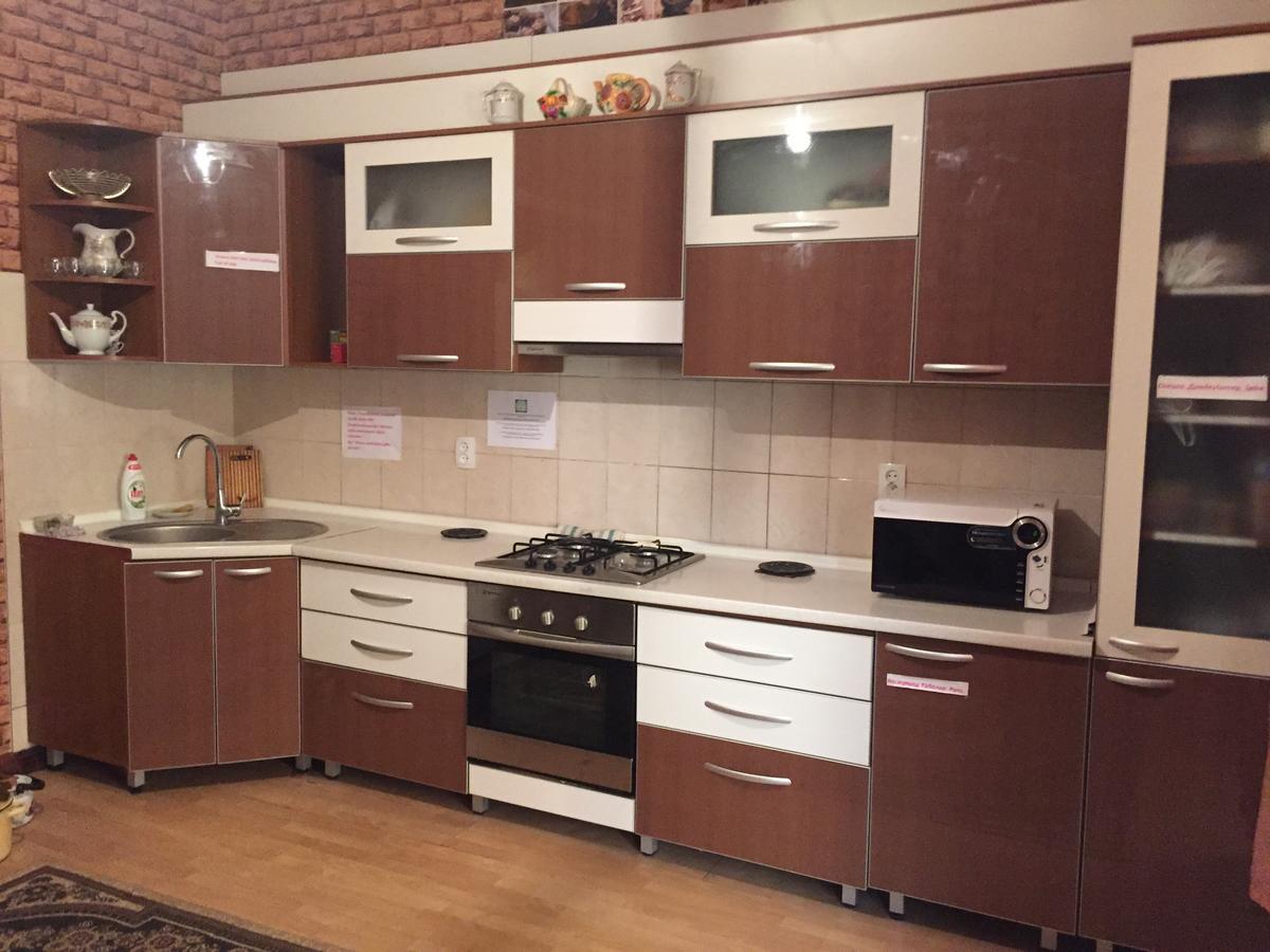 Shymhostle Vandrarhem Sjymkent Exteriör bild